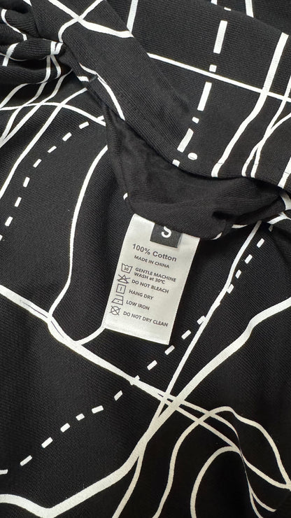 Black Reversible Topo Zip-Up
